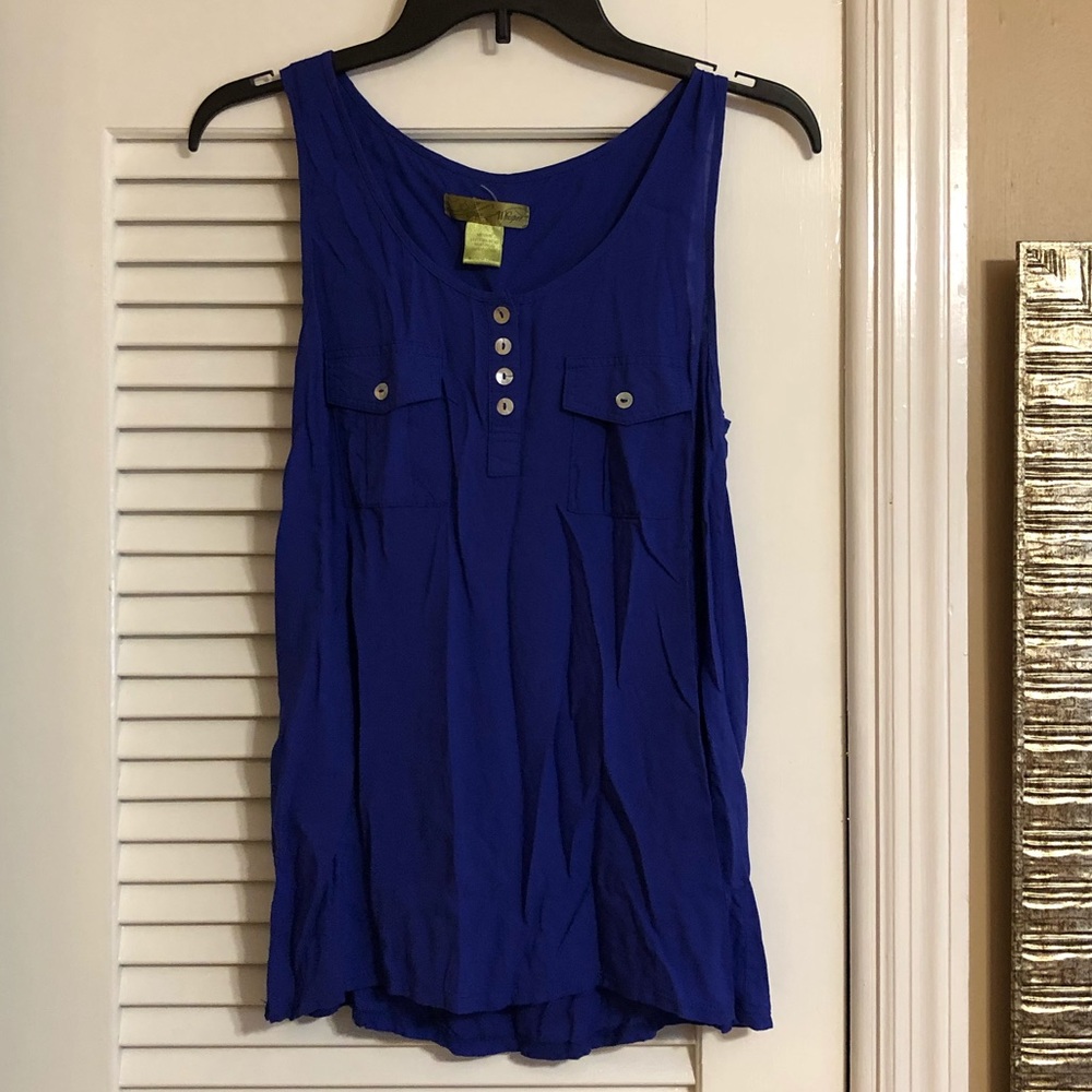 Boutique top/tank - size medium